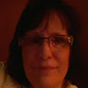 Meet your Posher, Lana